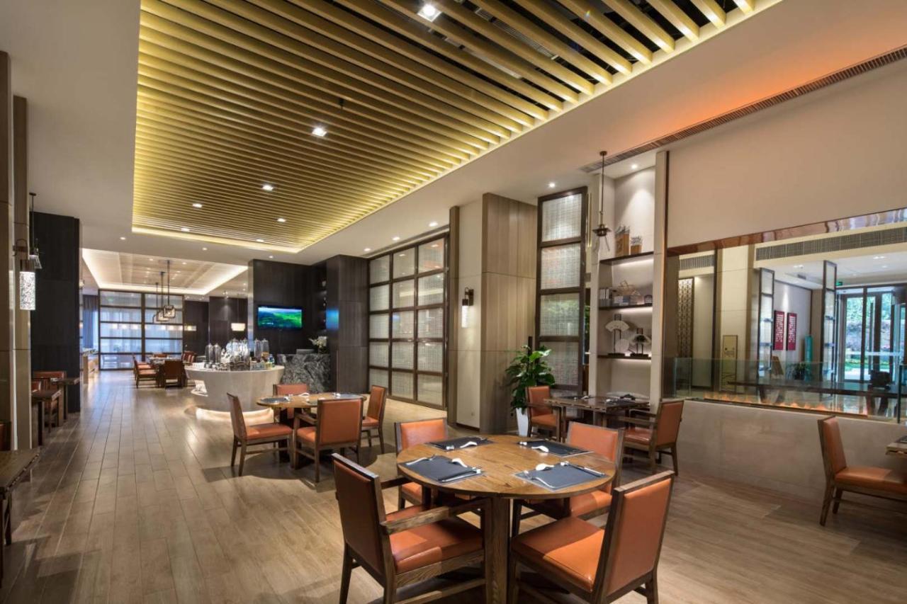 Ramada By Wyndham Baoji Jintai Hotel Ngoại thất bức ảnh